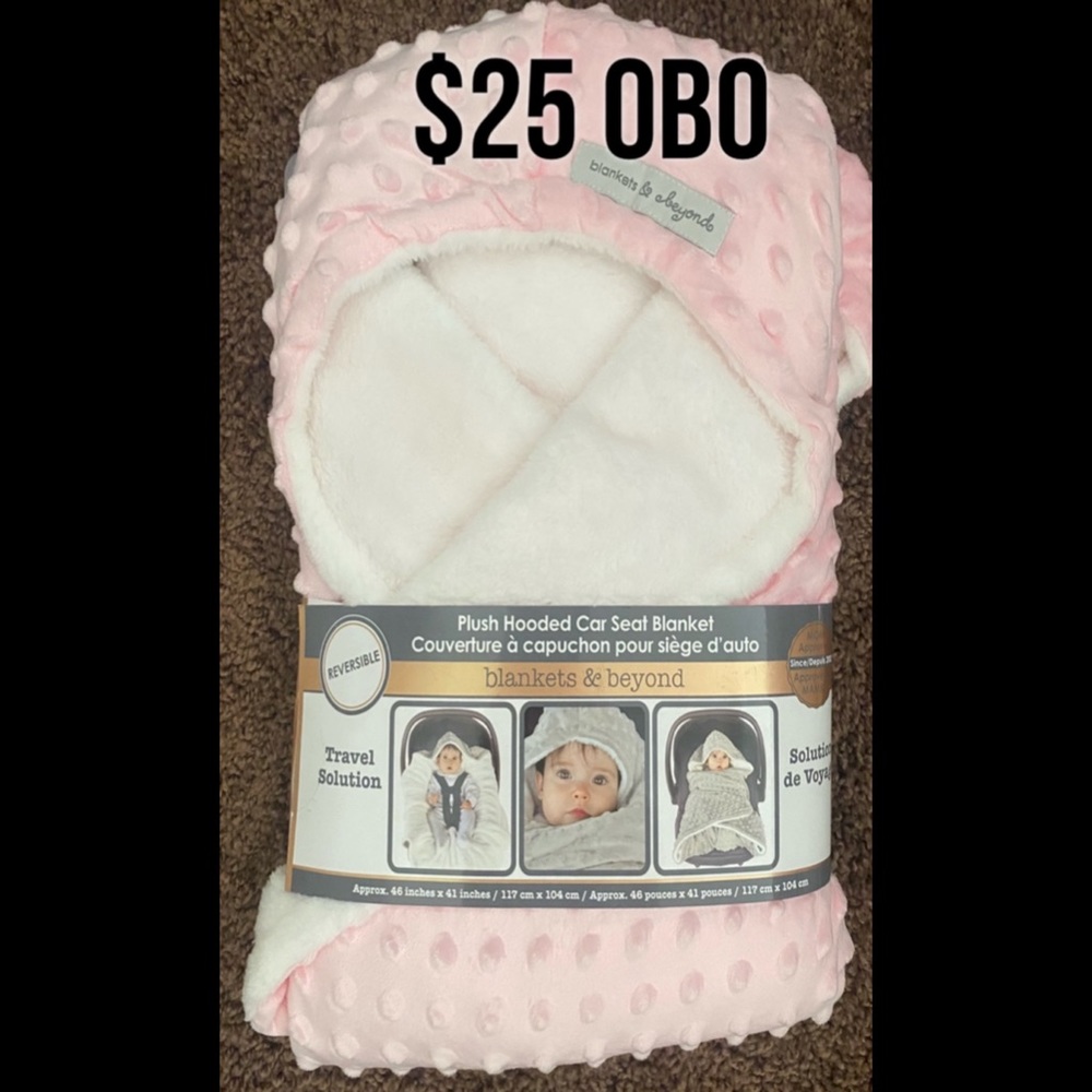 Plush Hooded Car Seat Blanket